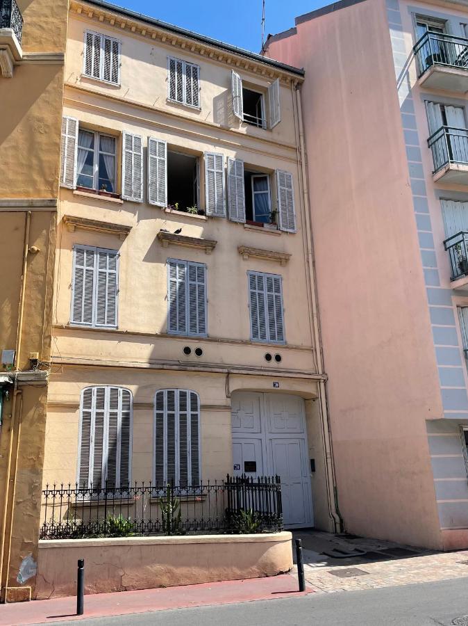 Maisonnette Bas Suquet, 200m Plages, 700m Palais, Au Calme Apartment *